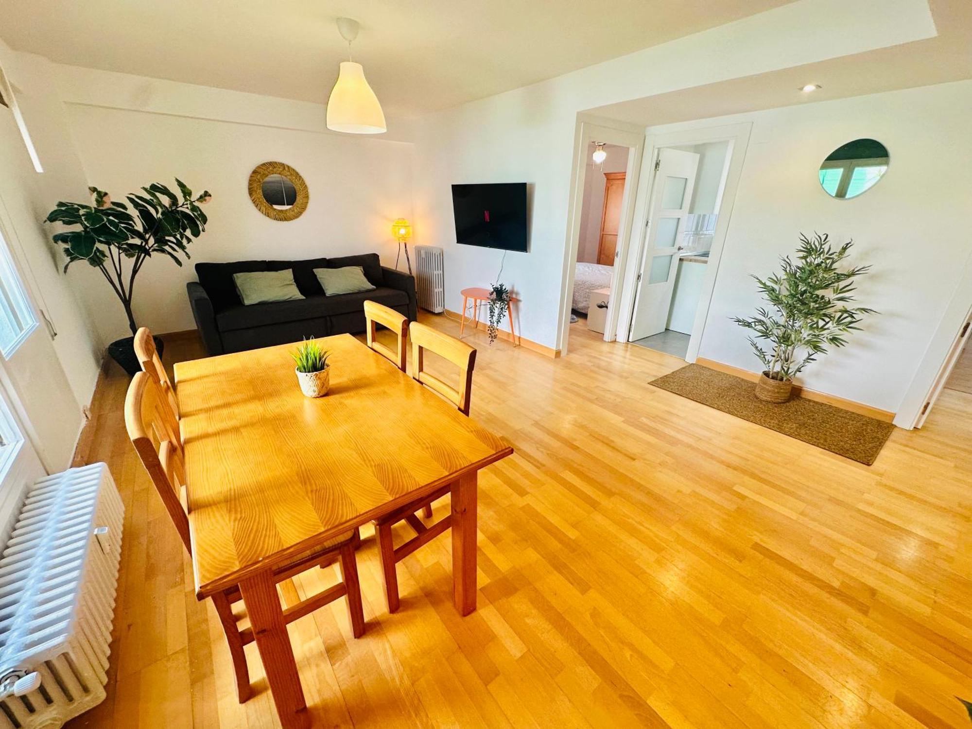 La Ibiza Del Pilar Apartment Сарагоса Екстериор снимка