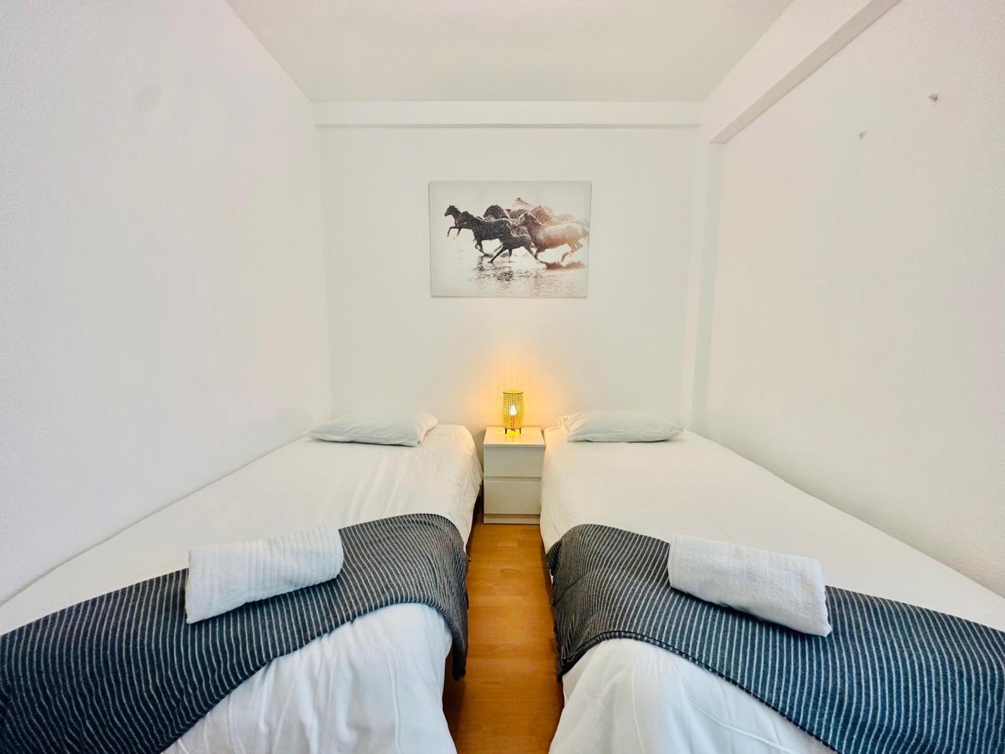 La Ibiza Del Pilar Apartment Сарагоса Екстериор снимка